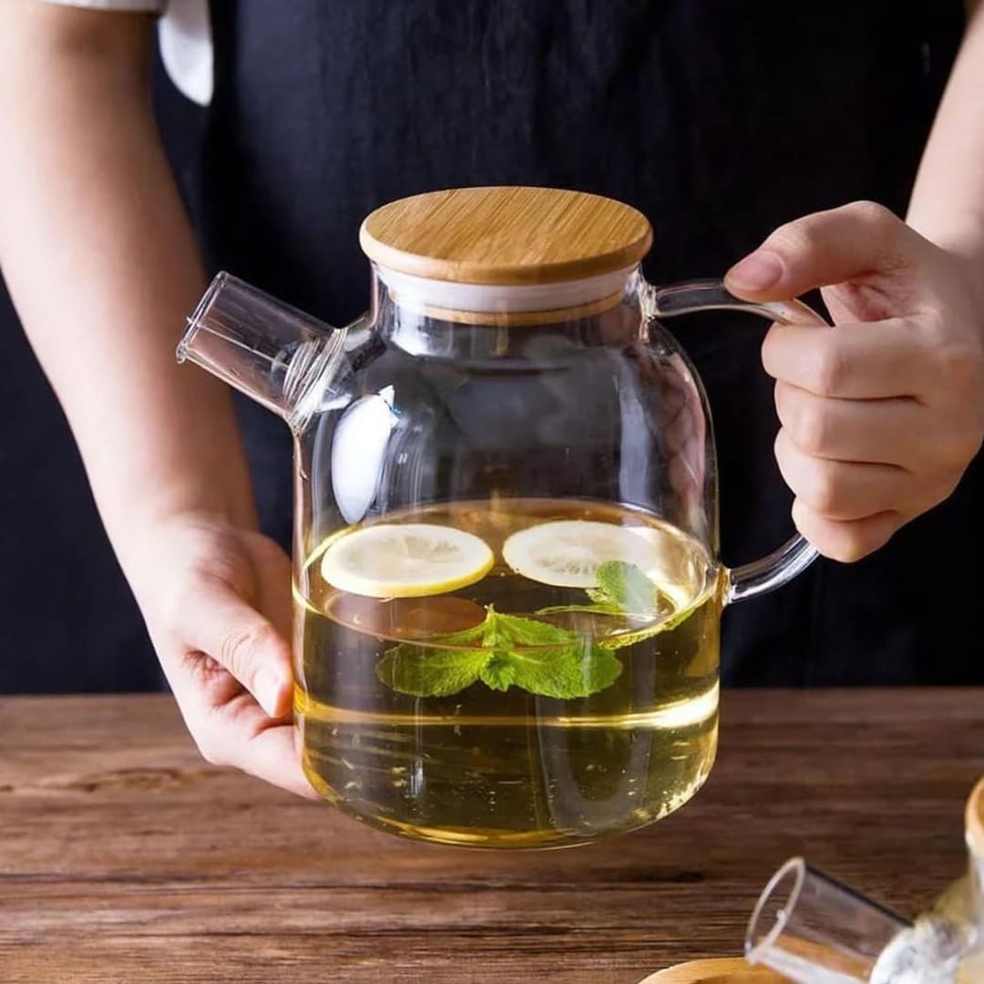 54 oz Borosilicate Glass Teapot with Bamboo Lid & Infuser